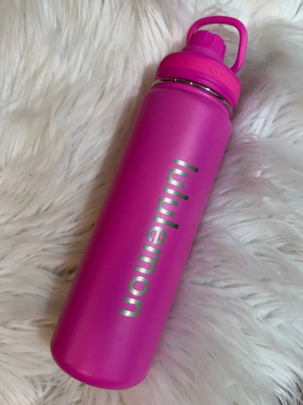 lululemon Back to Life Sport Bottle in Racer Pink